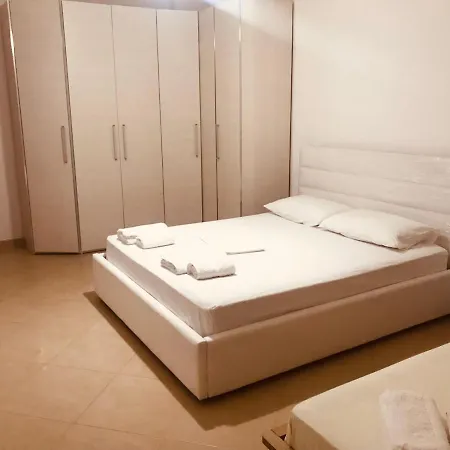 Albi 1 Apartment